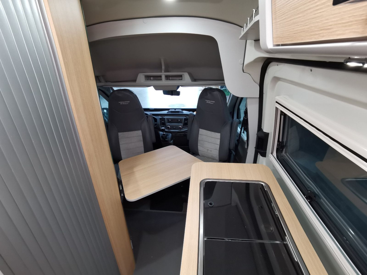 Leasing de  Karmann DEXTER 570 /170PS-4x4 /SOLAR/ AHK / EINZELBETTEN Karmann DEXTER 570 /170PS-4x4 /SOLAR/ AHK / EINZELBETTEN: foto 13