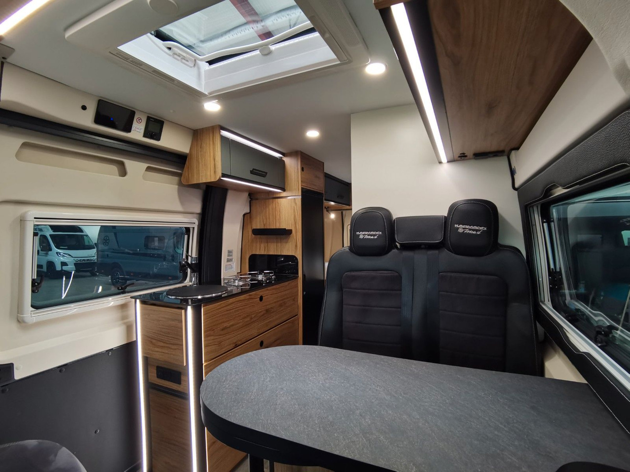 Leasing de  Karmann DEXTER 580 /-MODELL 2026-/ PANORAMA DACHFENSTER Karmann DEXTER 580 /-MODELL 2026-/ PANORAMA DACHFENSTER: foto 14
