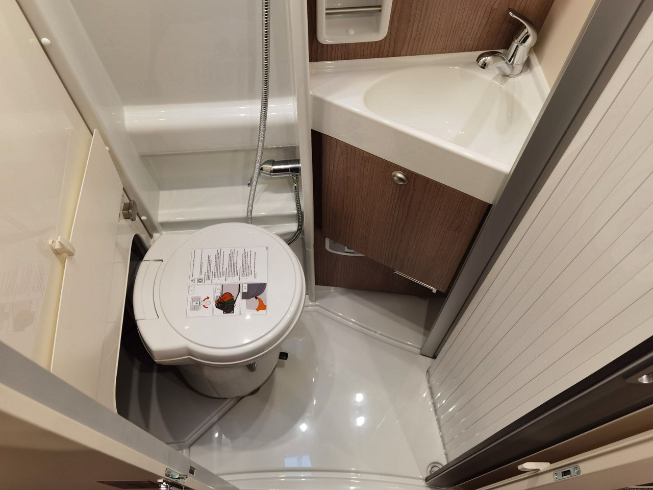 Cámper nuevo Malibu VAN DIVERSITY GT- 640 LE K /NAVIGATION & KEYLESS Malibu VAN DIVERSITY GT- 640 LE K /NAVIGATION & KEYLESS: foto 18
