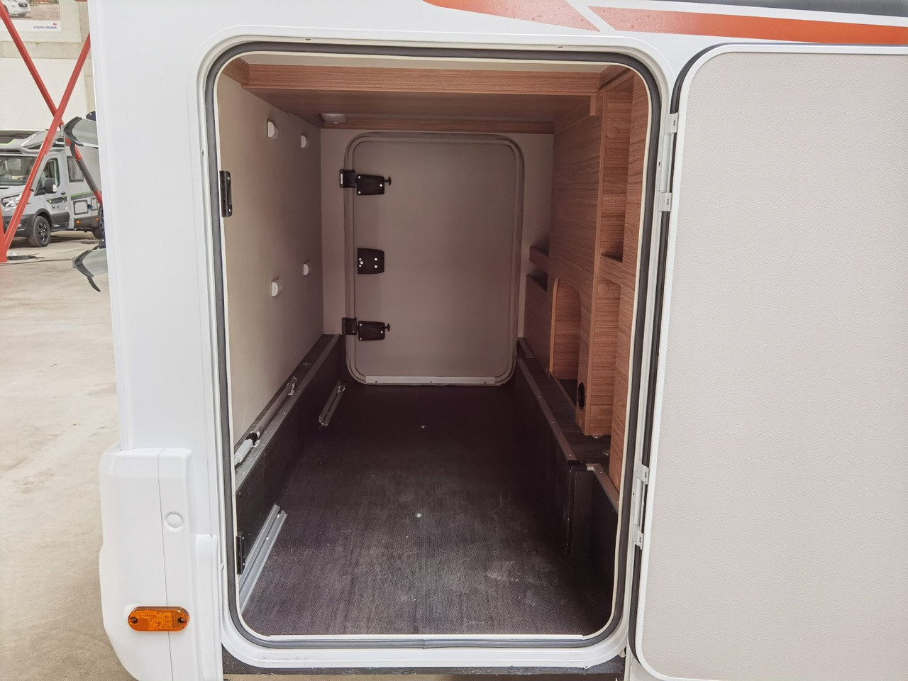Autocaravana perfilada Weinsberg CARACOMPACT 640 MEG EDITION-PEPPER / MODELL 2025: foto 9