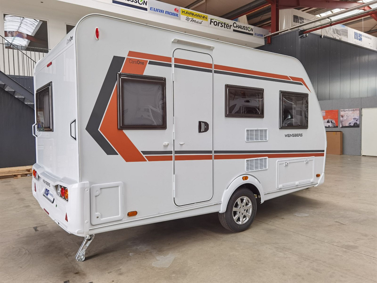 Weinsberg CARAONE 390 QD / -2026 -/ 1350 KG - Caravana: foto 4 Weinsberg CARAONE 390 QD / -2026 -/ 1350 KG - Caravana: foto 4
