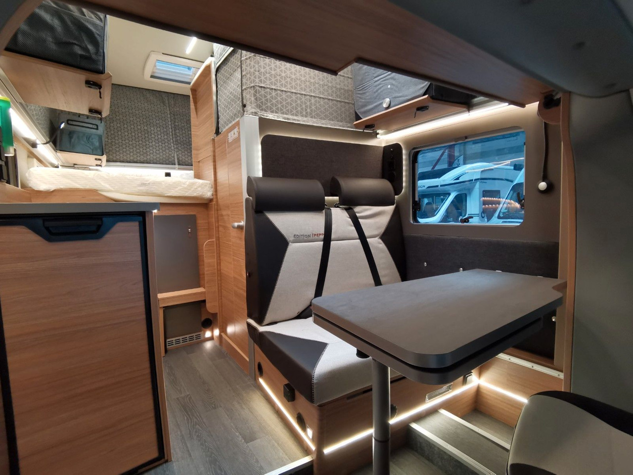 Leasing de  Weinsberg X-CURSION CUV 500 MQ PEPPER ED./-2024-/150PS-DSG Weinsberg X-CURSION CUV 500 MQ PEPPER ED./-2024-/150PS-DSG: foto 15