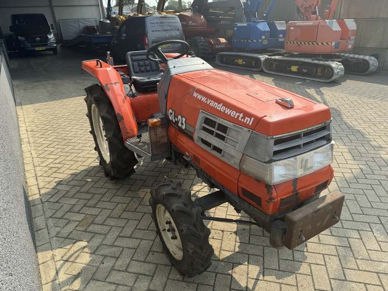 Kubota mini tractor KUBOTA GL 23D 4x4 powershift hefinrichting DIESEL - Mini tractor: foto 4 Kubota mini tractor KUBOTA GL 23D 4x4 powershift hefinrichting DIESEL - Mini tractor: foto 4