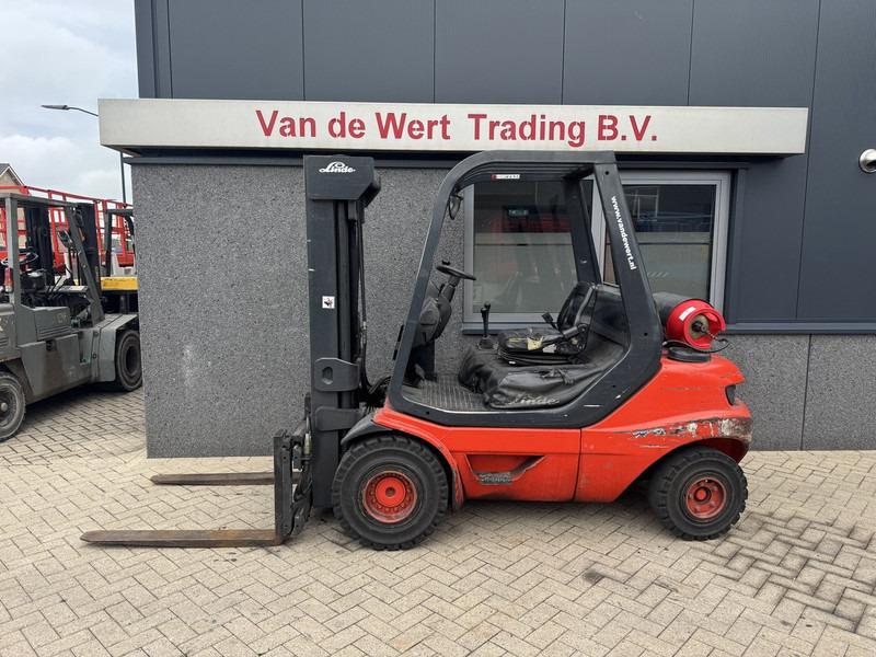 Linde H30T-03 Triplo 475 Freelift/Sideshift/4e functie LPG 1998 - Carretilla elevadora de gas: foto 1 Linde H30T-03 Triplo 475 Freelift/Sideshift/4e functie LPG 1998 - Carretilla elevadora de gas: foto 1