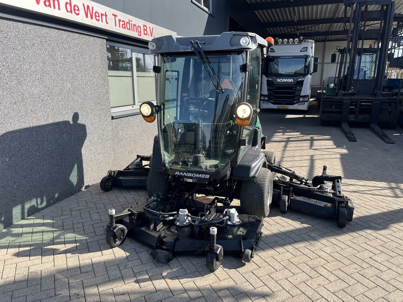 Ransomes Ransomes MP653 3 delige grasmaaier gazonmaaier 2016 8400uur KUBOTA DIESEL 653 - Cortacésped: foto 4 Ransomes Ransomes MP653 3 delige grasmaaier gazonmaaier 2016 8400uur KUBOTA DIESEL 653 - Cortacésped: foto 4