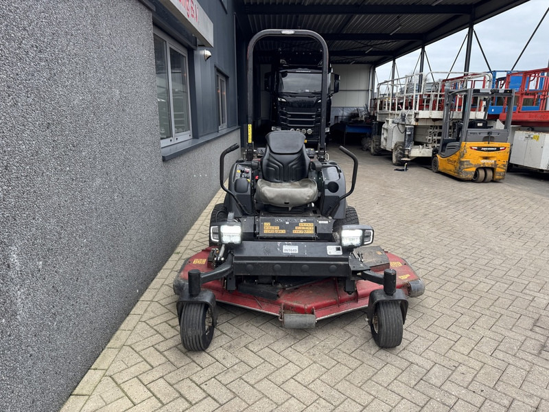 Toro Groundmaster 7210 Cirkelmaaier / Parkmaaier / Grasmaaier 183CM Breedte Kubota Diesel 2019 - Cortacésped: foto 5 Toro Groundmaster 7210 Cirkelmaaier / Parkmaaier / Grasmaaier 183CM Breedte Kubota Diesel 2019 - Cortacésped: foto 5
