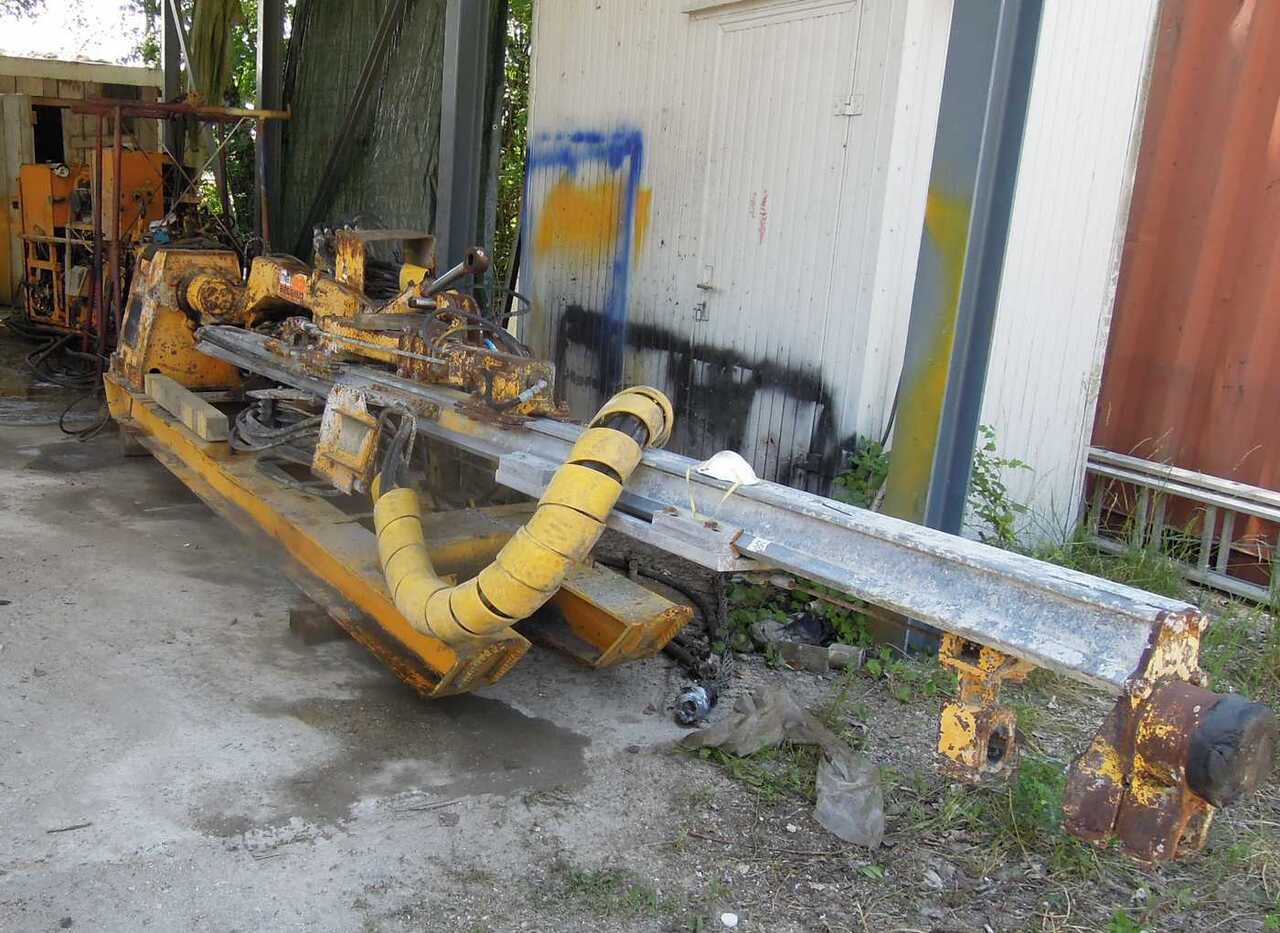 AtlasCopco BUT 6 EH drill boom - Tuneladora: foto 5 AtlasCopco BUT 6 EH drill boom - Tuneladora: foto 5