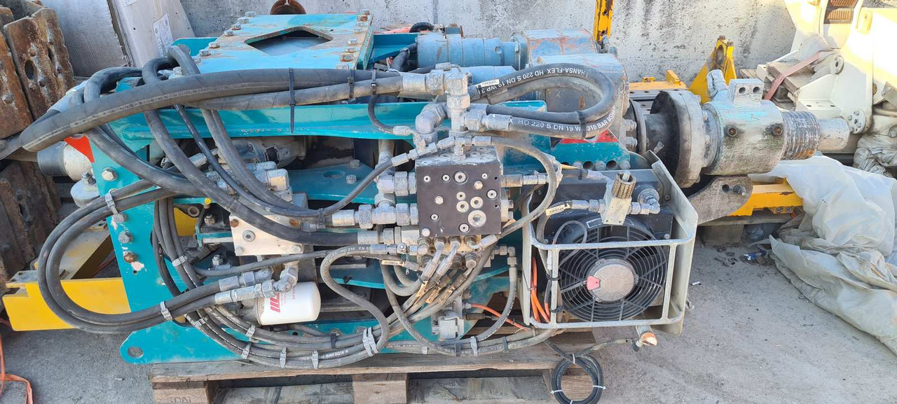 Eurodrill RHV 2400 vibration rotary head - Perforadora: foto 3 Eurodrill RHV 2400 vibration rotary head - Perforadora: foto 3