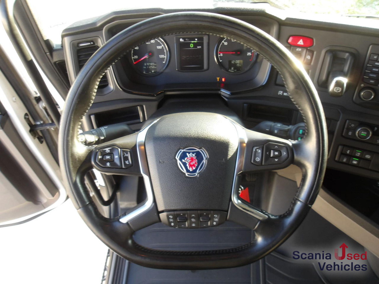 SCANIA S 460 A4x2NA - Cabeza tractora: foto 2 SCANIA S 460 A4x2NA - Cabeza tractora: foto 2