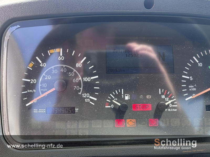 Camión Mercedes-Benz U500: foto 10