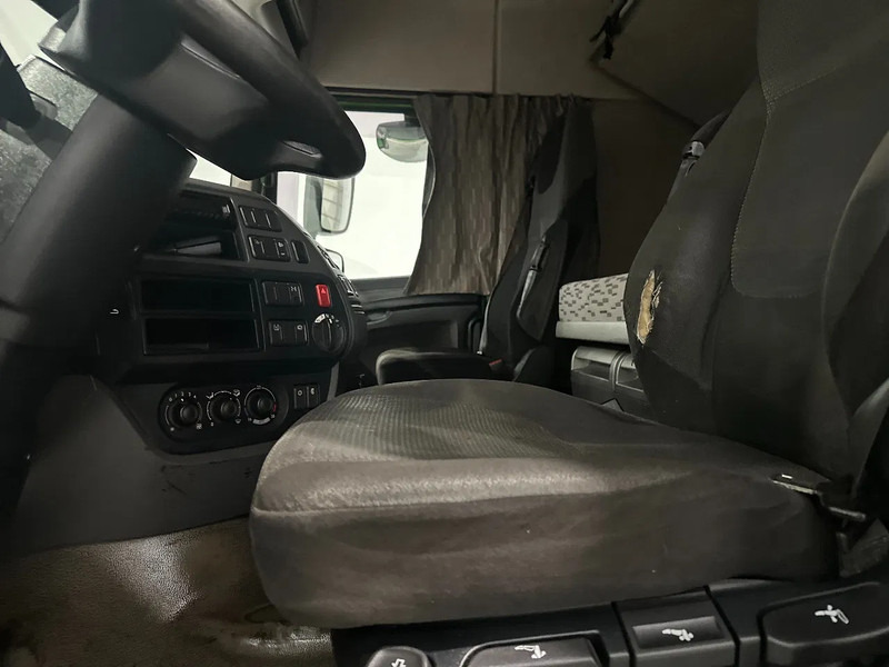 Cabeza tractora DAF XF 106.440 Spacecab - STANDAIRCO: foto 10