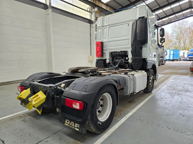 DAF XF 460 AIRCO / EURO 6 - Cabeza tractora: foto 5 DAF XF 460 AIRCO / EURO 6 - Cabeza tractora: foto 5