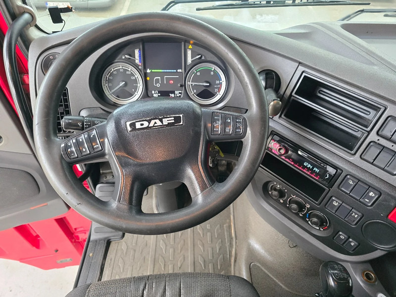 Cabeza tractora DAF XF 460 AIRCO / MANUEL / RETARDER: foto 10