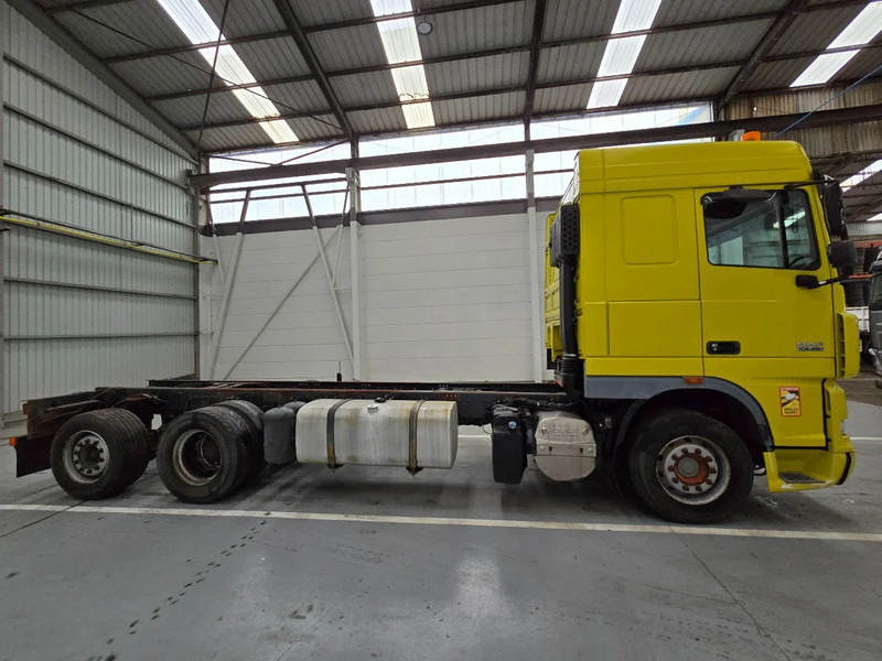 DAF XF 105.460 EURO 5 / AIRCO / LIFTAS - Camión chasis: foto 4 DAF XF 105.460 EURO 5 / AIRCO / LIFTAS - Camión chasis: foto 4
