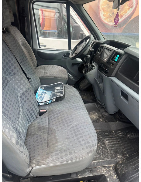 Ford Transit 85 T260 MOTEUR / BOÎTE-GETRIEBE-GEARBOX ok /POUR PIECES - TEILE - ONDERDELEN - Furgón: foto 3 Ford Transit 85 T260 MOTEUR / BOÎTE-GETRIEBE-GEARBOX ok /POUR PIECES - TEILE - ONDERDELEN - Furgón: foto 3