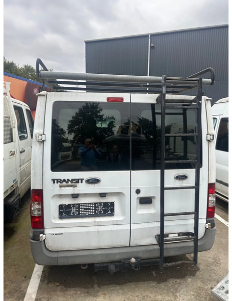 Ford Transit 85 T260 MOTEUR / BOÎTE-GETRIEBE-GEARBOX ok /POUR PIECES - TEILE - ONDERDELEN - Furgón: foto 5 Ford Transit 85 T260 MOTEUR / BOÎTE-GETRIEBE-GEARBOX ok /POUR PIECES - TEILE - ONDERDELEN - Furgón: foto 5