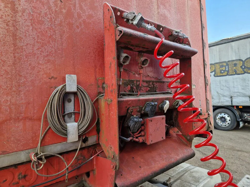 Krone SDF 27 MB / HUBDACH / TOIT LEVANT / HEFDAK / COILMUIDE / COIL / FOSSE A BOBINE - Semirremolque lona: foto 2 Krone SDF 27 MB / HUBDACH / TOIT LEVANT / HEFDAK / COILMUIDE / COIL / FOSSE A BOBINE - Semirremolque lona: foto 2