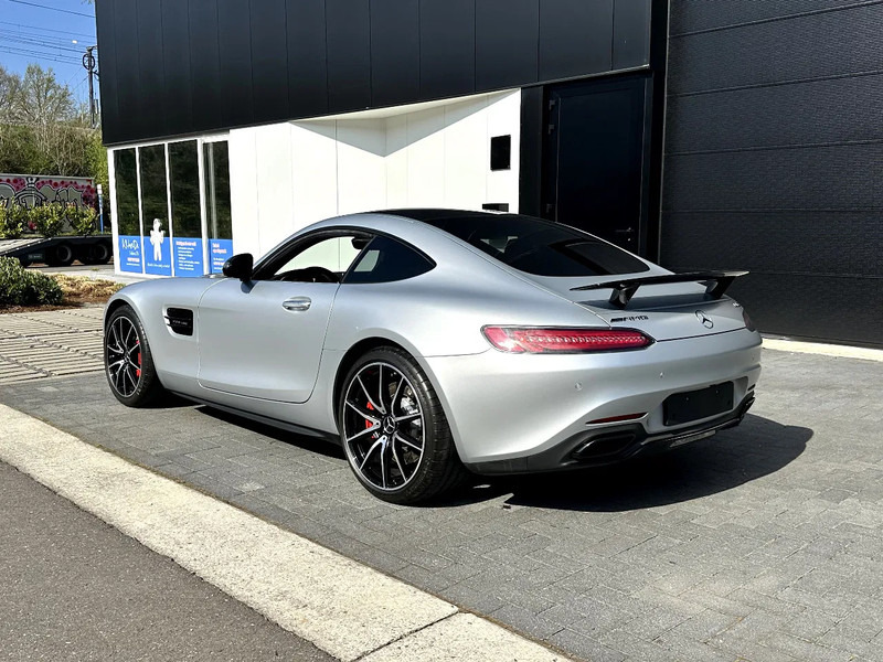 Mercedes-Benz AMG GT S / V8 4.0 L Biturbo (M178) - Coche: foto 4 Mercedes-Benz AMG GT S / V8 4.0 L Biturbo (M178) - Coche: foto 4