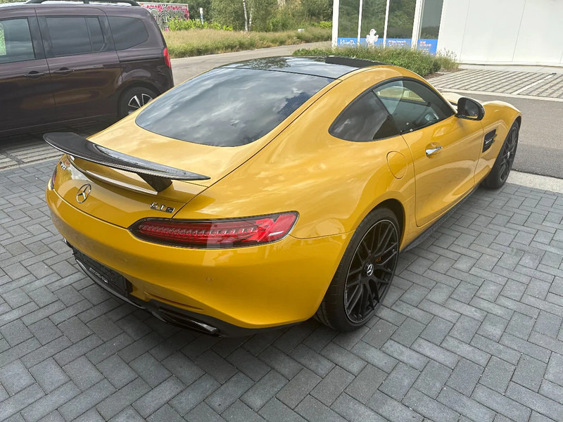 Coche Mercedes-Benz AMG GT S / V8 BITURBO / DESIGNO: foto 7