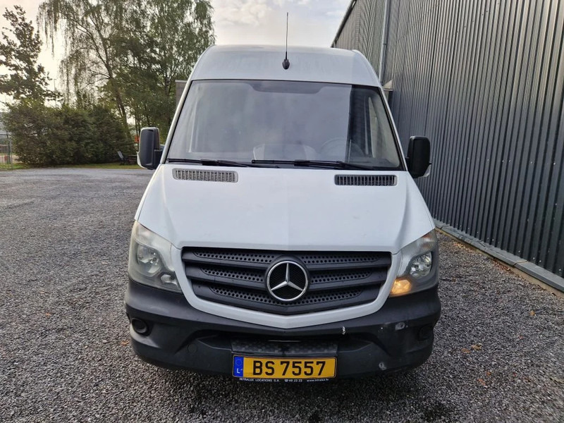 Mercedes-Benz Sprinter 314 AIRCO / MANUEL/ NOUVEAU MOTEUR 320000 km - Furgón: foto 2 Mercedes-Benz Sprinter 314 AIRCO / MANUEL/ NOUVEAU MOTEUR 320000 km - Furgón: foto 2