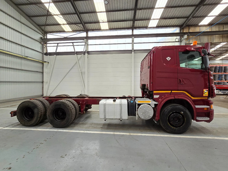 Scania R620-V8 6x4 / RETARDER / AIRCO / EURO 5 - Camión chasis: foto 4 Scania R620-V8 6x4 / RETARDER / AIRCO / EURO 5 - Camión chasis: foto 4