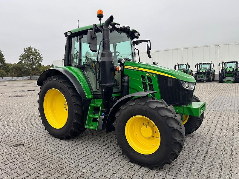 John Deere 6100M AQ40 2023 310 UUR TLS DEMO!!! - Tractor: foto 2 John Deere 6100M AQ40 2023 310 UUR TLS DEMO!!! - Tractor: foto 2