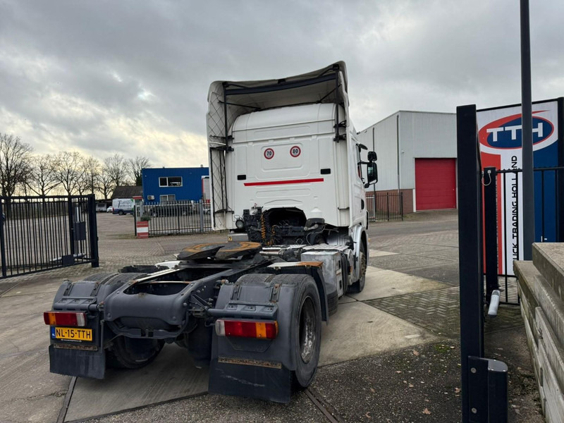 Scania G420 Highline Manual gearbox 3+3 Retarder - Cabeza tractora: foto 5 Scania G420 Highline Manual gearbox 3+3 Retarder - Cabeza tractora: foto 5