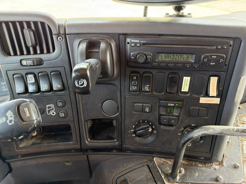 Camión de basura Scania P 230 DB 6X2/4 HNB NL Truck 327.000 km: foto 10