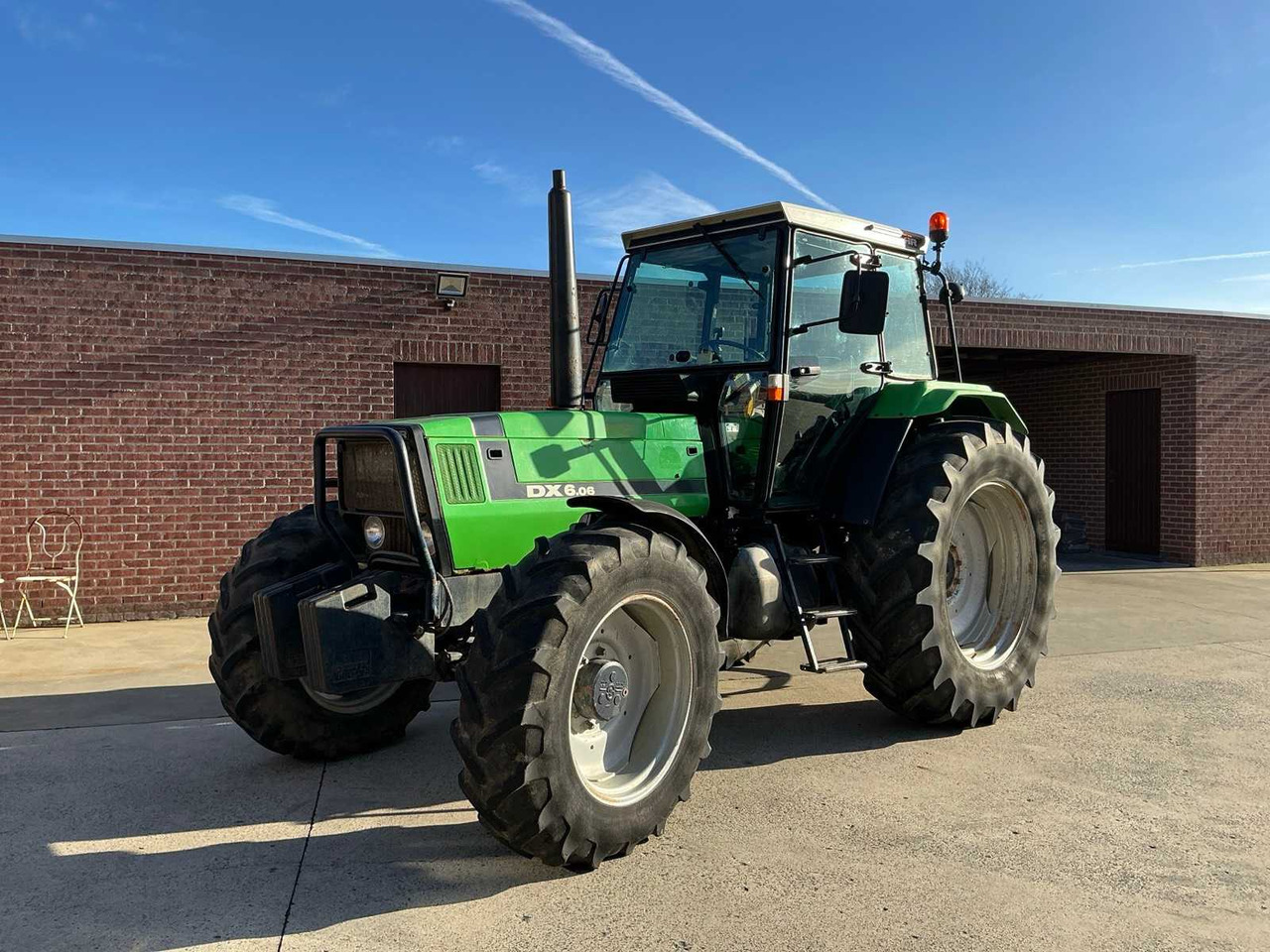 1993 DEUTZ-FAHR DX6.06 ALL-WHEEL DRIVE FARM TRACTOR - Tractor: foto 1 1993 DEUTZ-FAHR DX6.06 ALL-WHEEL DRIVE FARM TRACTOR - Tractor: foto 1