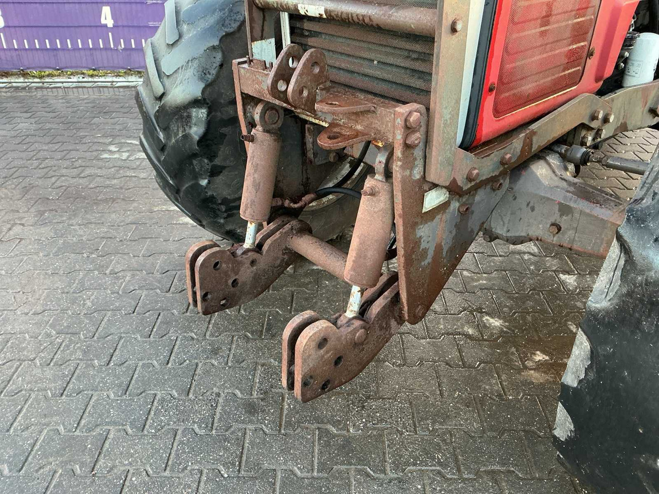 Tractor 1996 MASSEY FERGUSON 399 FOUR WHEEL DRIVE FARM TRACTOR: foto 9