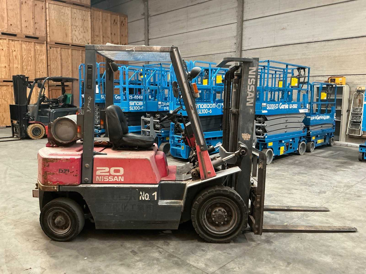 Carretilla elevadora 2000 NISSAN PJ02 FORKLIFT: foto 6 Carretilla elevadora 2000 NISSAN PJ02 FORKLIFT: foto 6