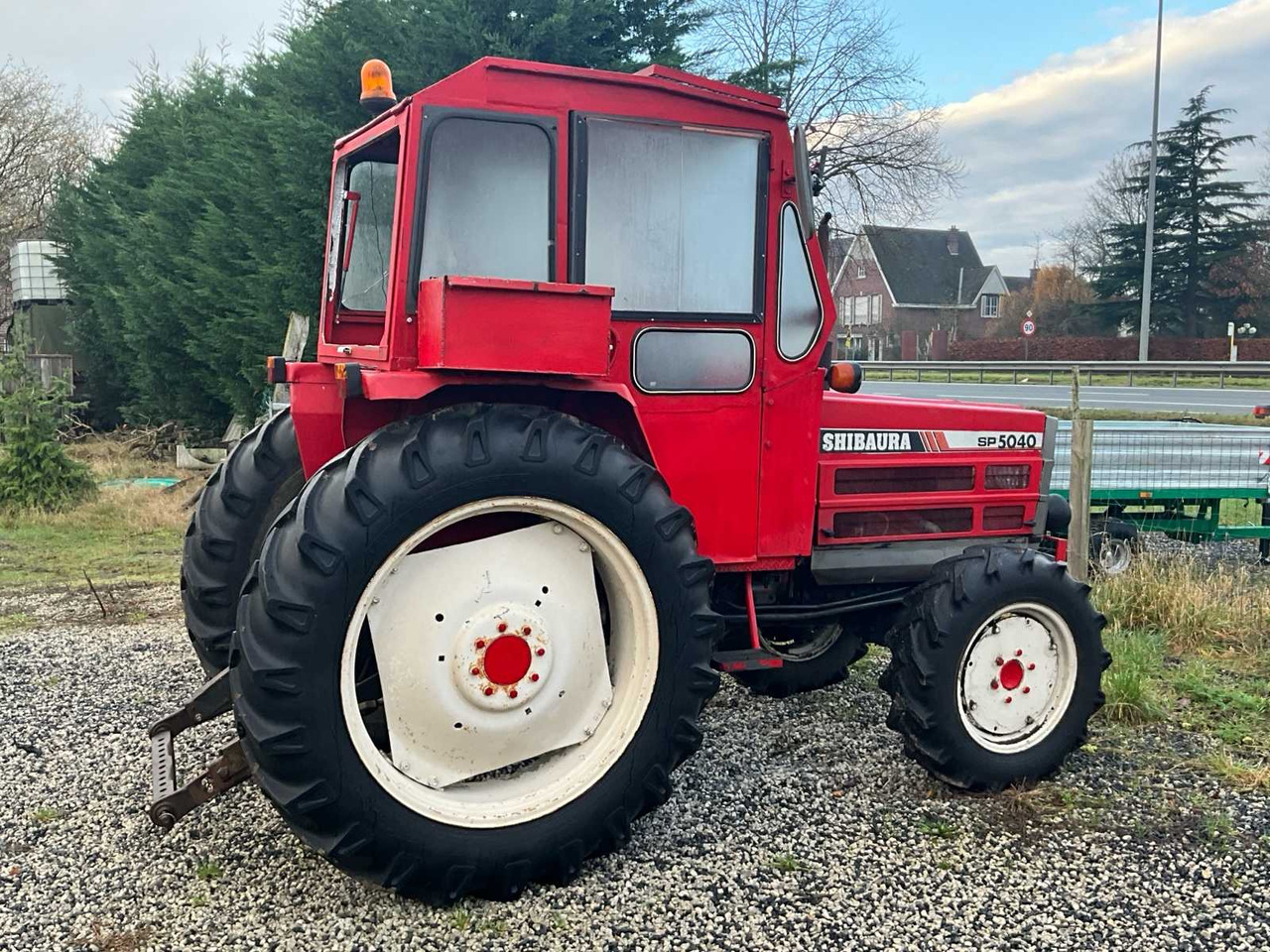 2002 SHIBAURA SP5040 FOUR WHEEL DRIVE FARM TRACTOR - Tractor: foto 3 2002 SHIBAURA SP5040 FOUR WHEEL DRIVE FARM TRACTOR - Tractor: foto 3