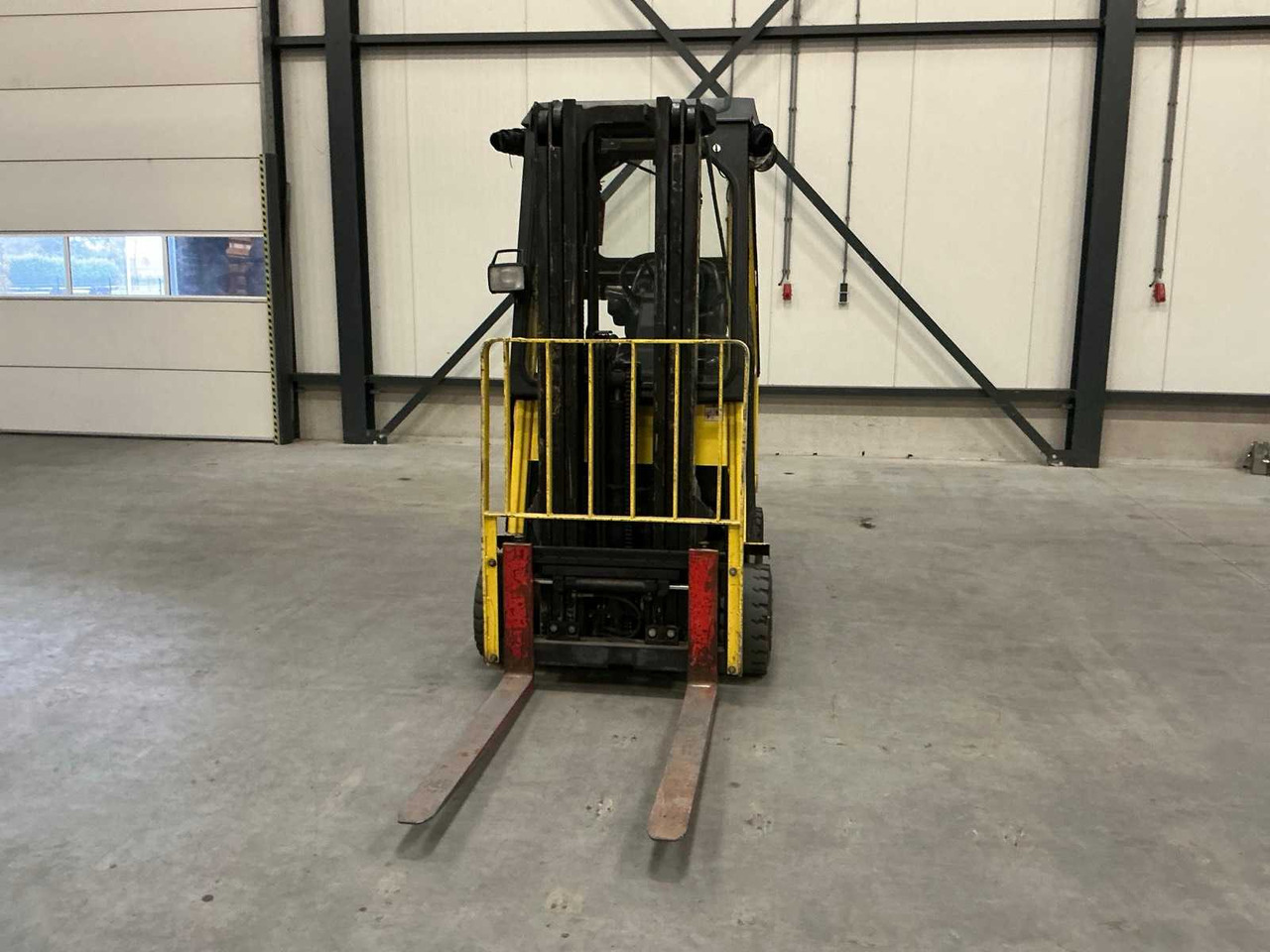 2004 HYSTER E2.00XMS FORKLIFT TRUCK - Carretilla elevadora: foto 5 2004 HYSTER E2.00XMS FORKLIFT TRUCK - Carretilla elevadora: foto 5