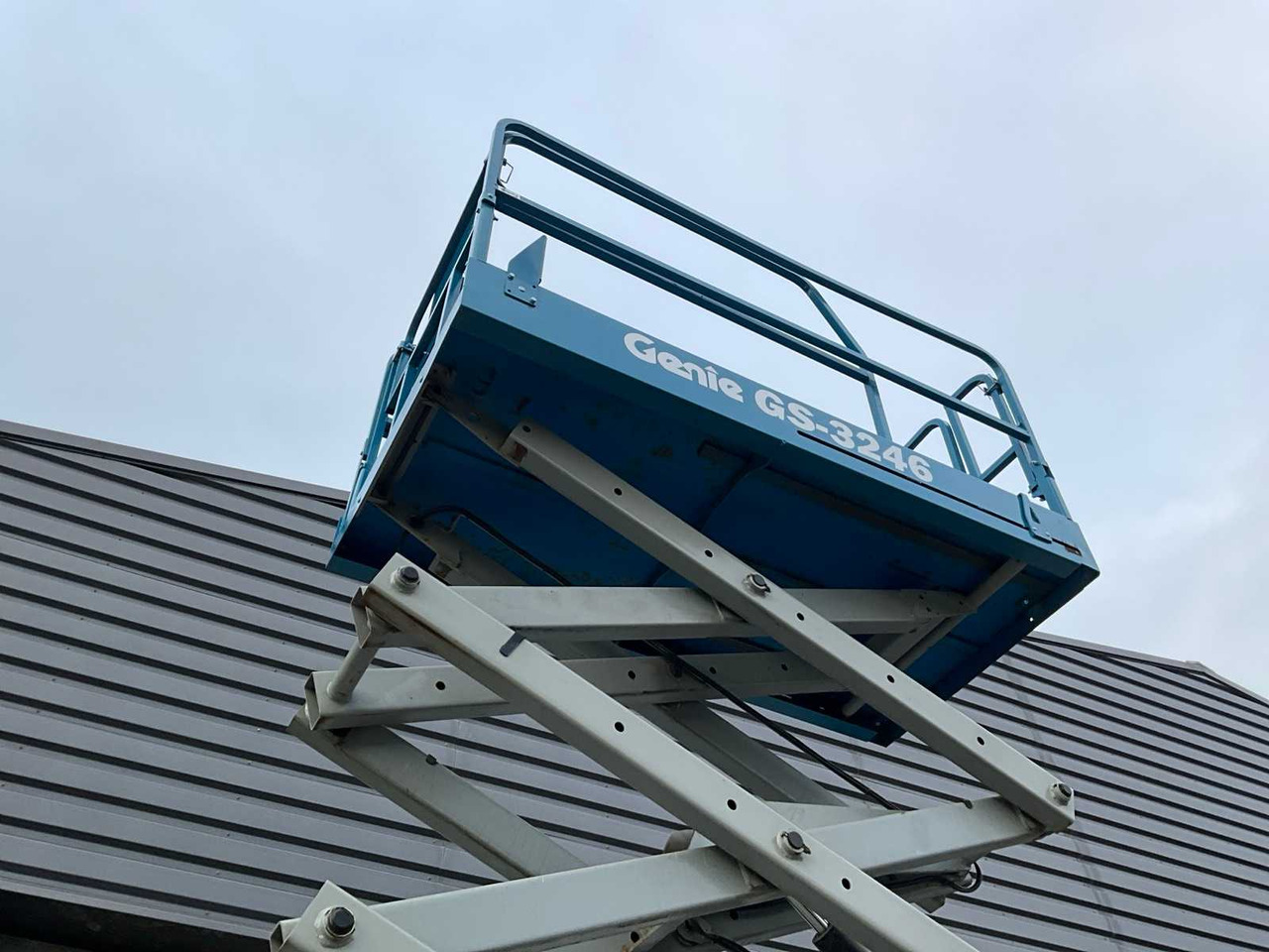 Plataforma elevadora 2006 GENIE GS-3246 AERIAL PLATFORM: foto 7