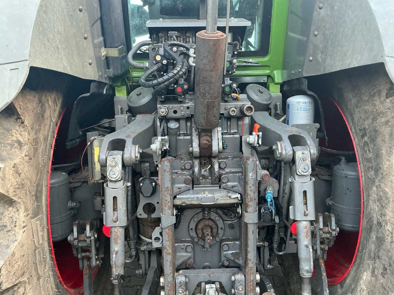 Tractor 2010 FENDT 930 VARIO ALL-WHEEL DRIVE FARM TRACTOR: foto 26 Tractor 2010 FENDT 930 VARIO ALL-WHEEL DRIVE FARM TRACTOR: foto 26