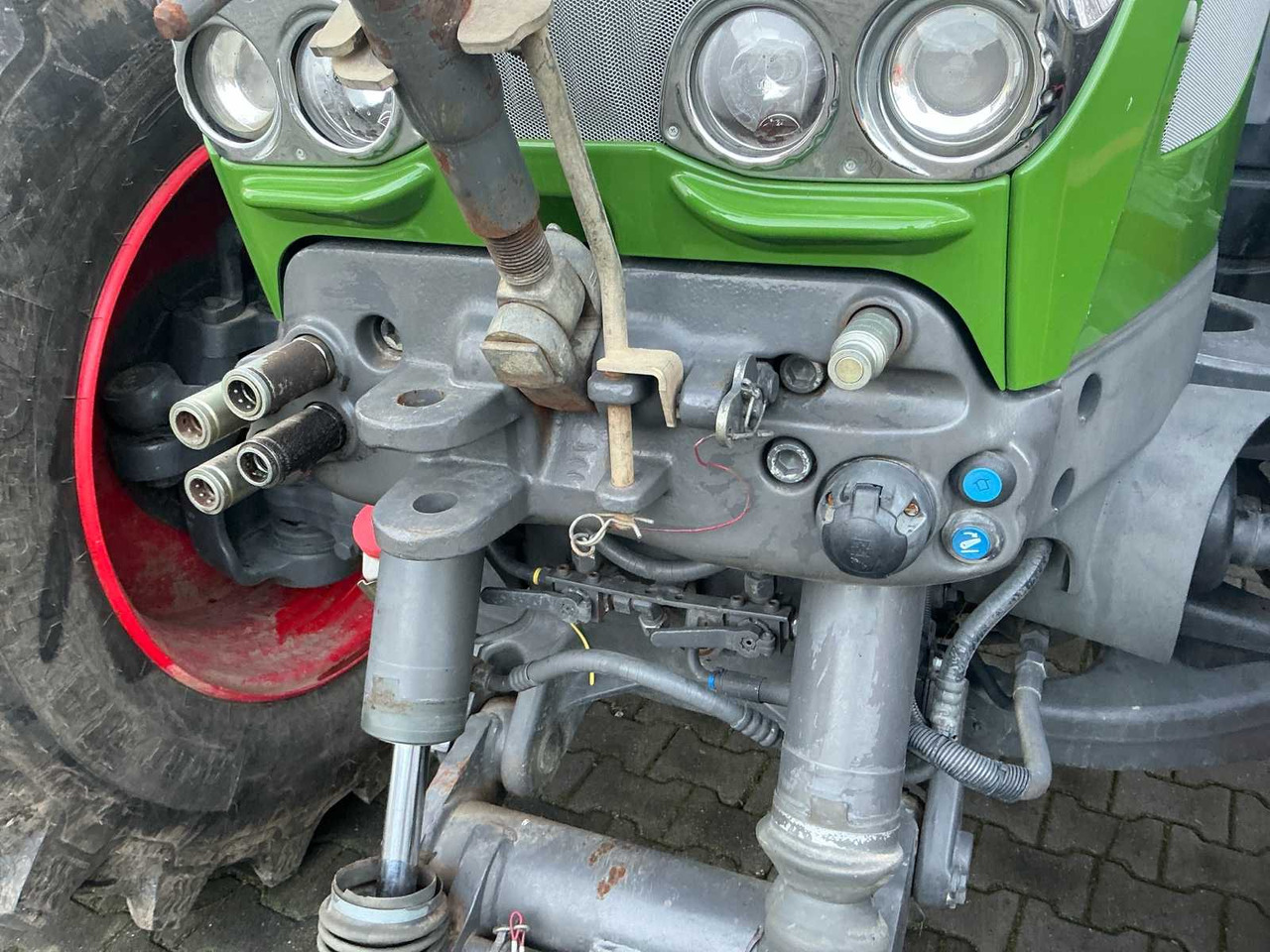 Tractor 2010 FENDT 930 VARIO ALL-WHEEL DRIVE FARM TRACTOR: foto 11 Tractor 2010 FENDT 930 VARIO ALL-WHEEL DRIVE FARM TRACTOR: foto 11