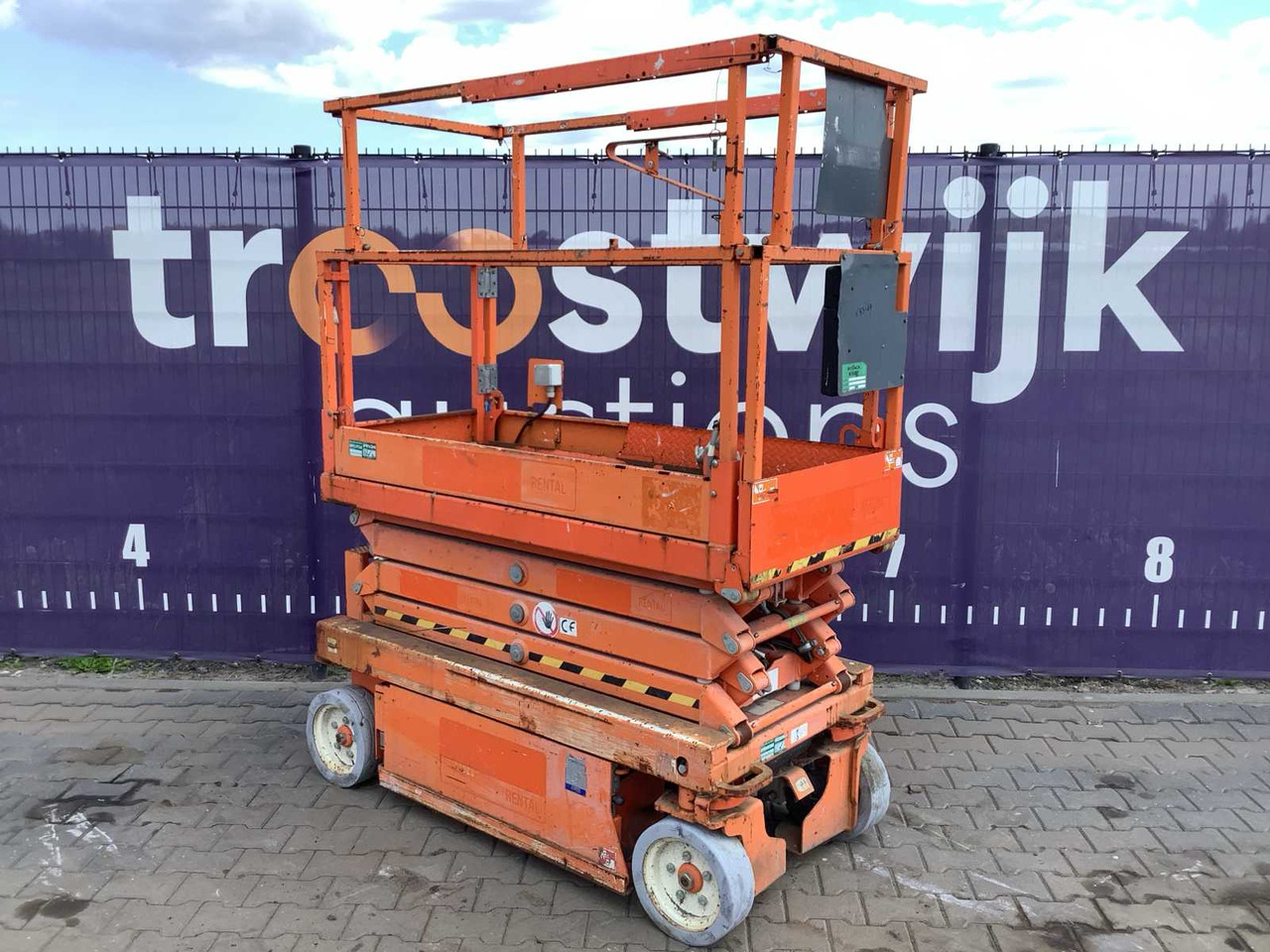 2014 - SKYJACK - SJ3-3219 - SCISSOR LIFT - Plataforma elevadora: foto 2 2014 - SKYJACK - SJ3-3219 - SCISSOR LIFT - Plataforma elevadora: foto 2