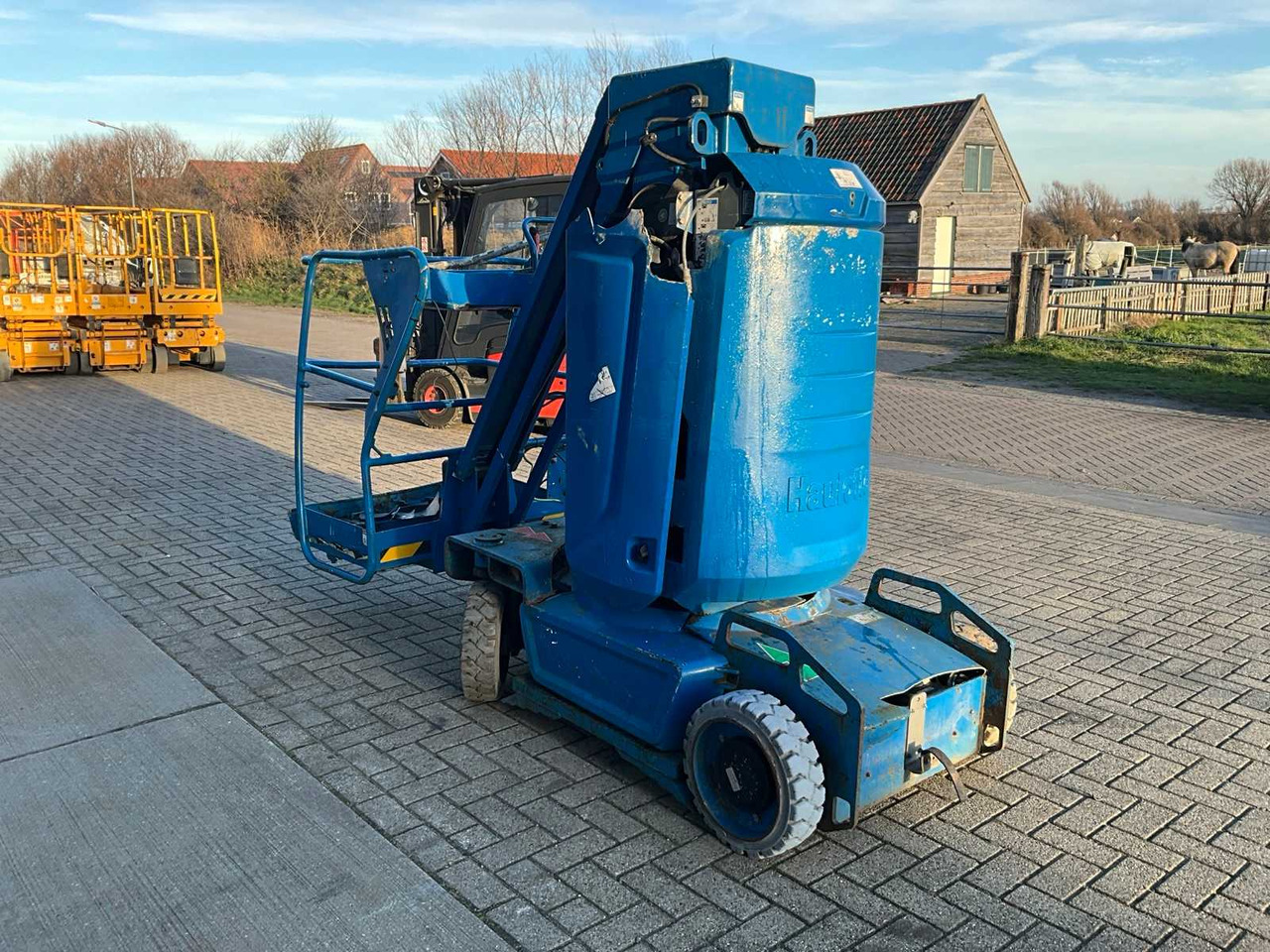 2015 HAULOTTE STAR 10 AERIAL PLATFORM - Plataforma elevadora: foto 2 2015 HAULOTTE STAR 10 AERIAL PLATFORM - Plataforma elevadora: foto 2