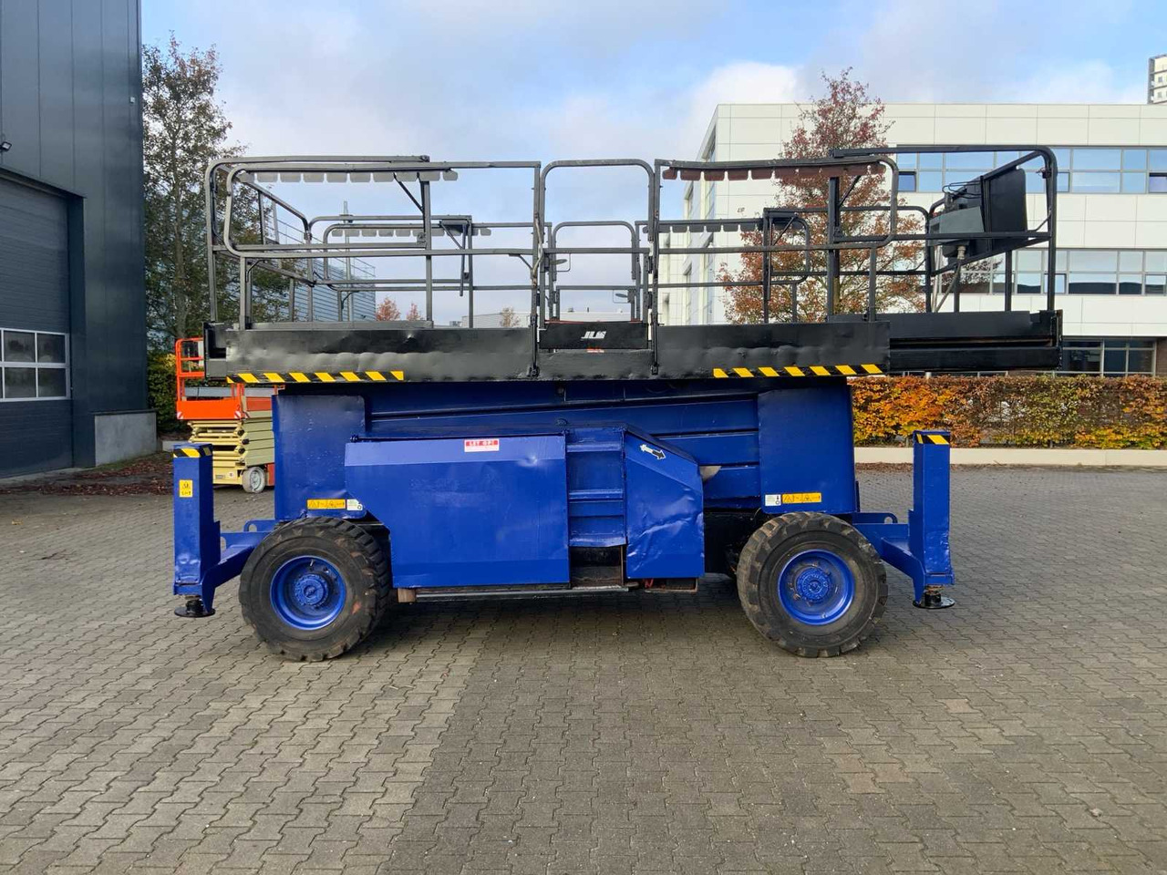 2015 JLG 4394RT SCISSOR LIFT - Plataforma elevadora: foto 2 2015 JLG 4394RT SCISSOR LIFT - Plataforma elevadora: foto 2