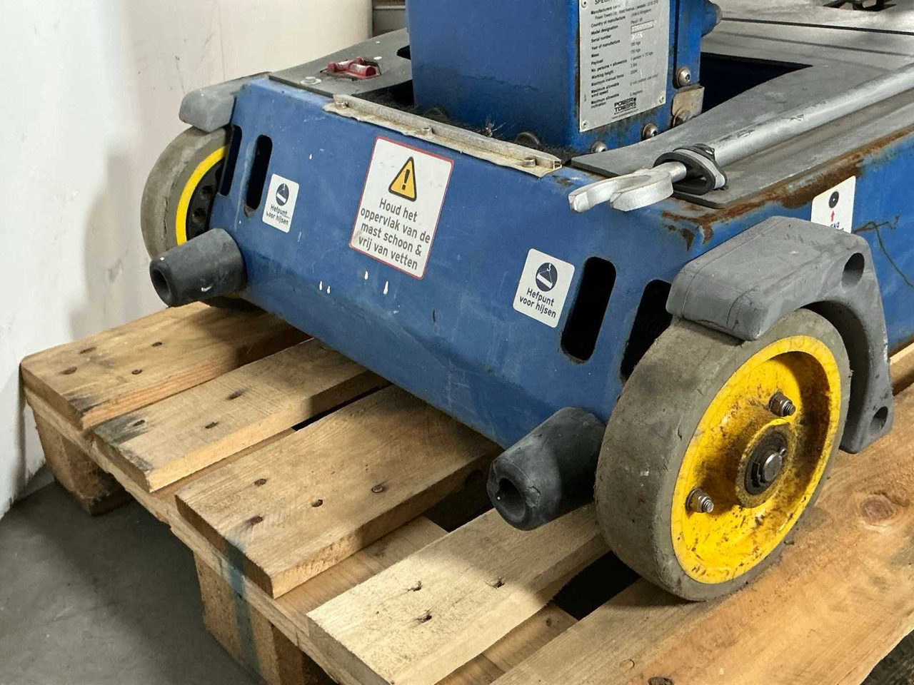 2015 POWER TOWER POWER TOWERS PECOLIFT PASSENGER LIFT 3.5M MANUAL - Plataforma elevadora: foto 4 2015 POWER TOWER POWER TOWERS PECOLIFT PASSENGER LIFT 3.5M MANUAL - Plataforma elevadora: foto 4