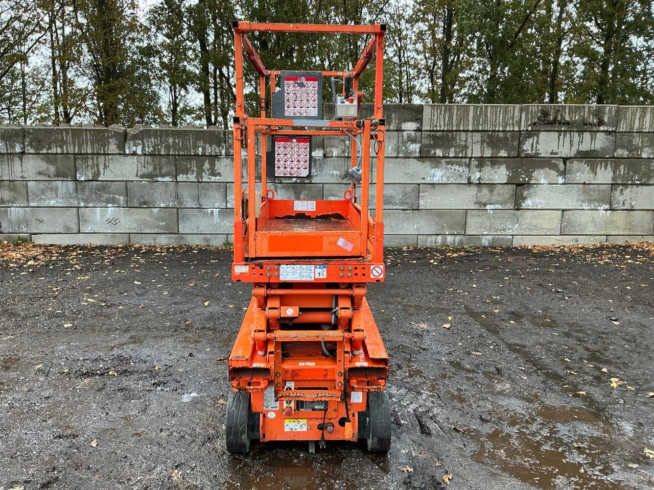 2015 SKYJACK SJ 111 3219 AERIAL PLATFORM - Plataforma elevadora: foto 4 2015 SKYJACK SJ 111 3219 AERIAL PLATFORM - Plataforma elevadora: foto 4