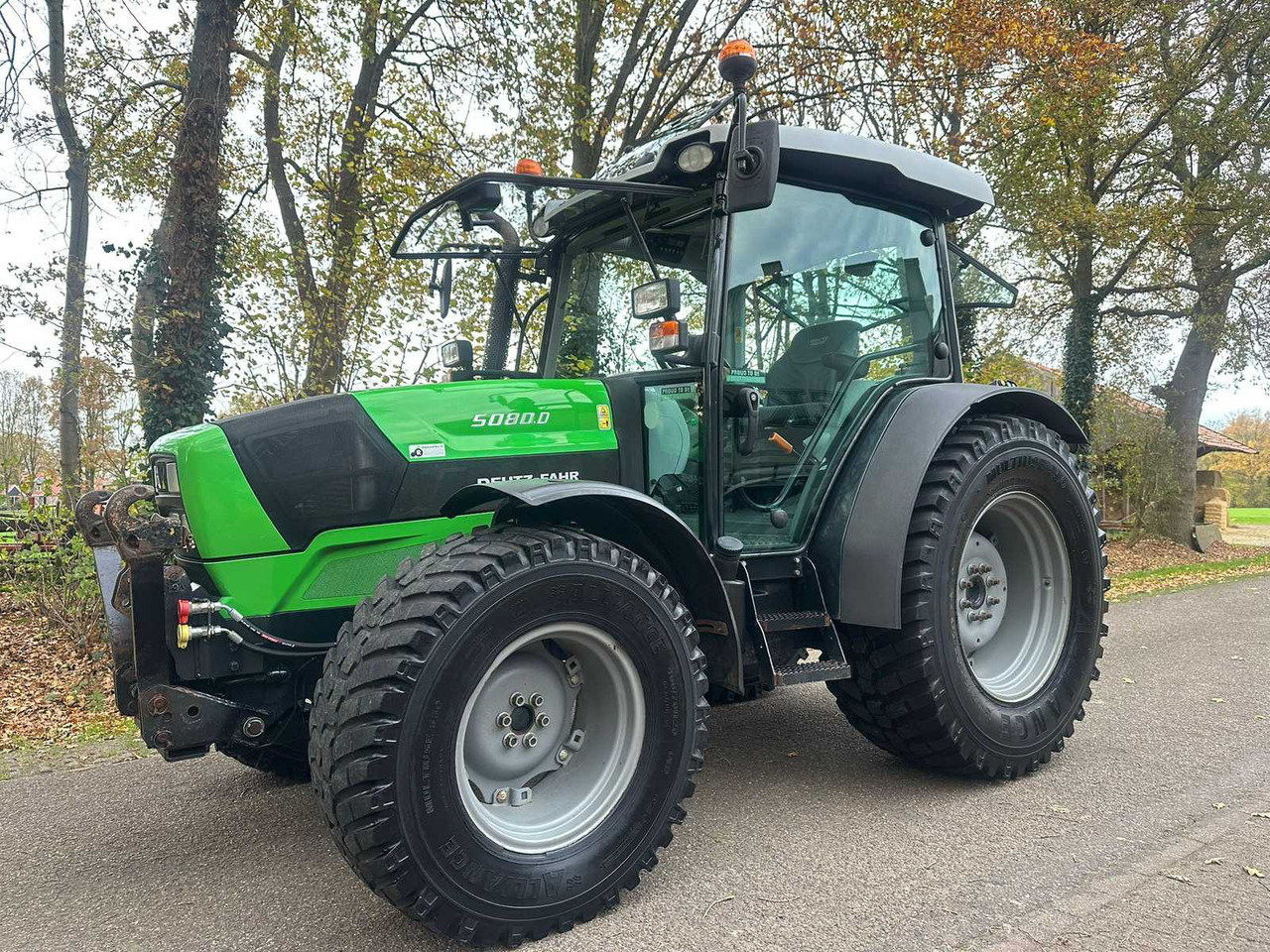 2016 DEUTZ-FAHR 5080D FOUR WHEEL DRIVE FARM TRACTOR - Tractor: foto 1 2016 DEUTZ-FAHR 5080D FOUR WHEEL DRIVE FARM TRACTOR - Tractor: foto 1