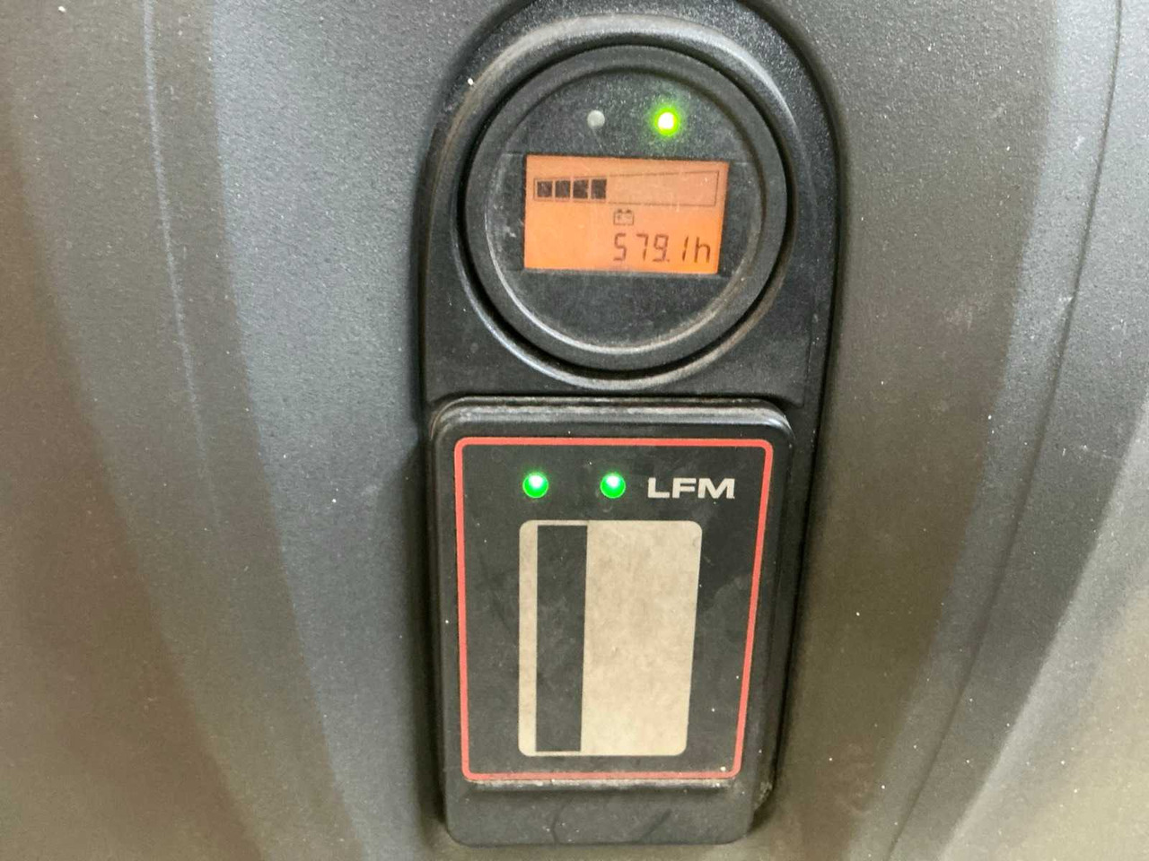 2016 LINDE L10 PEDESTRIAN STACKER - Carretilla elevadora: foto 3 2016 LINDE L10 PEDESTRIAN STACKER - Carretilla elevadora: foto 3