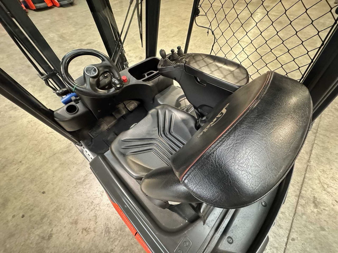 Carretilla elevadora 2020 SERVICE + UVV 09/2026 LINDE E14-02 EVO 1.400KG 3.+4.: foto 13 Carretilla elevadora 2020 SERVICE + UVV 09/2026 LINDE E14-02 EVO 1.400KG 3.+4.: foto 13