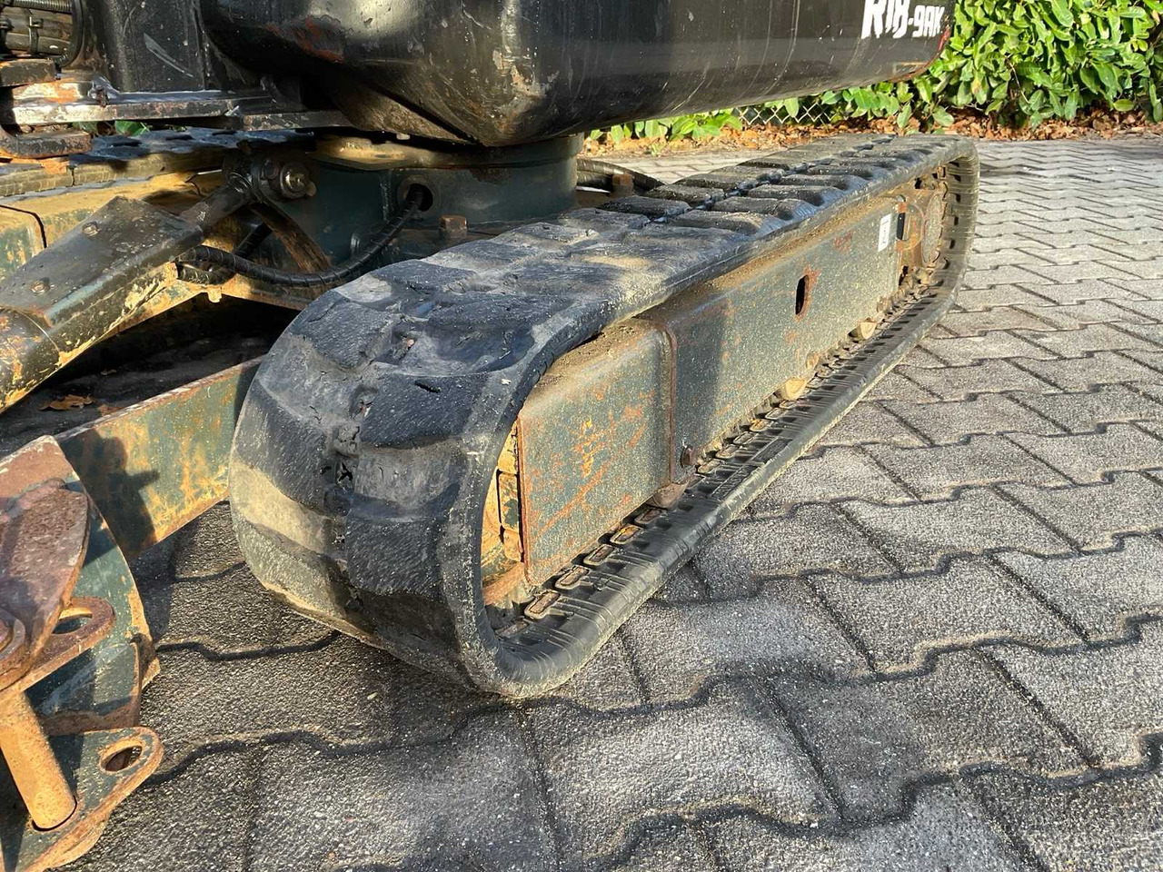 2022 HYUNDAI ROBEX 18-9AK MINI EXCAVATOR - Miniexcavadora: foto 5 2022 HYUNDAI ROBEX 18-9AK MINI EXCAVATOR - Miniexcavadora: foto 5