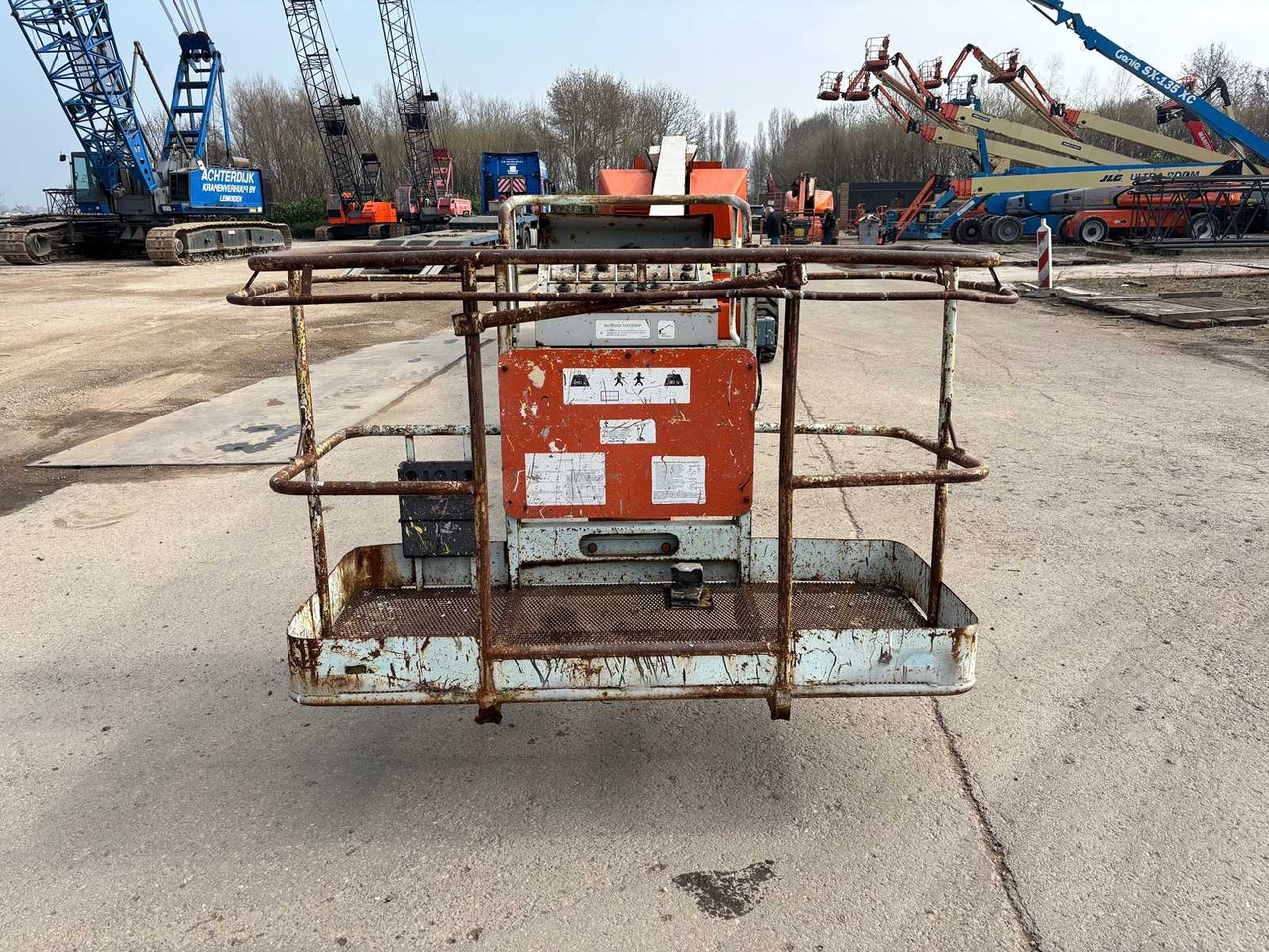 Aichi SP 21 AJ - Plataforma elevadora: foto 3 Aichi SP 21 AJ - Plataforma elevadora: foto 3