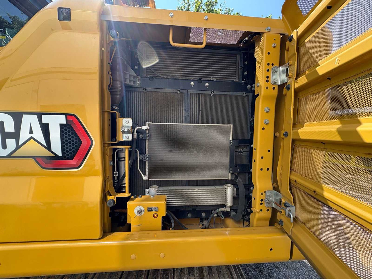 Excavadora de cadenas CAT 323: foto 13