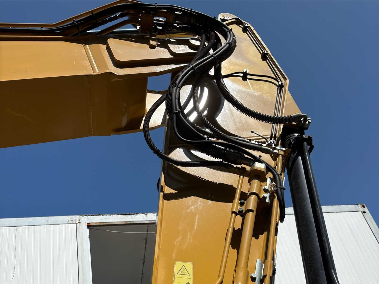 Excavadora de cadenas CAT 323: foto 14