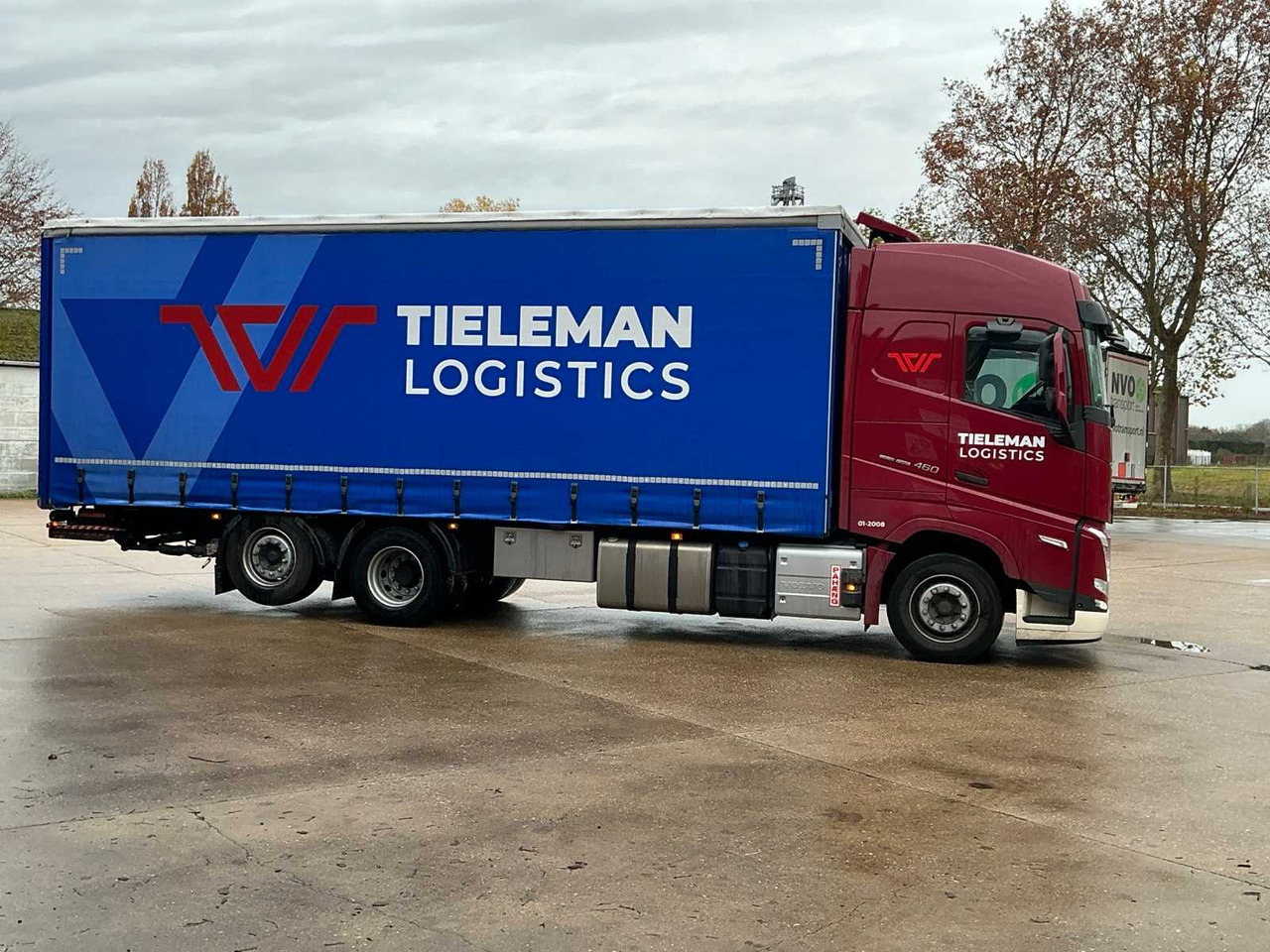 2023 VOLVO FH TRUCK WITH CANOPY BODY(C) - Camión: foto 4 2023 VOLVO FH TRUCK WITH CANOPY BODY(C) - Camión: foto 4