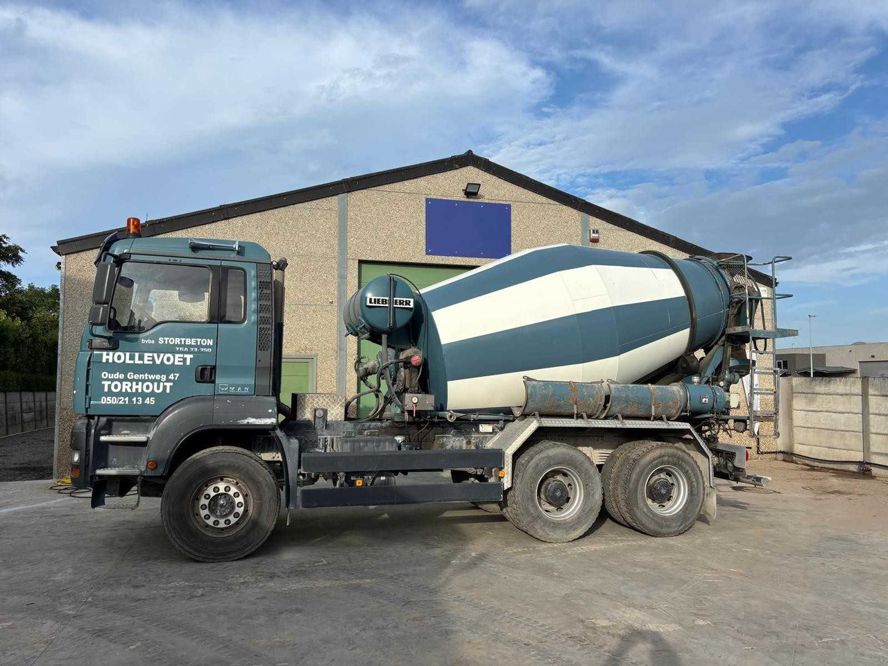 MAN - 2006 - TGA 33.350 - TRUCK - Camión: foto 1 MAN - 2006 - TGA 33.350 - TRUCK - Camión: foto 1